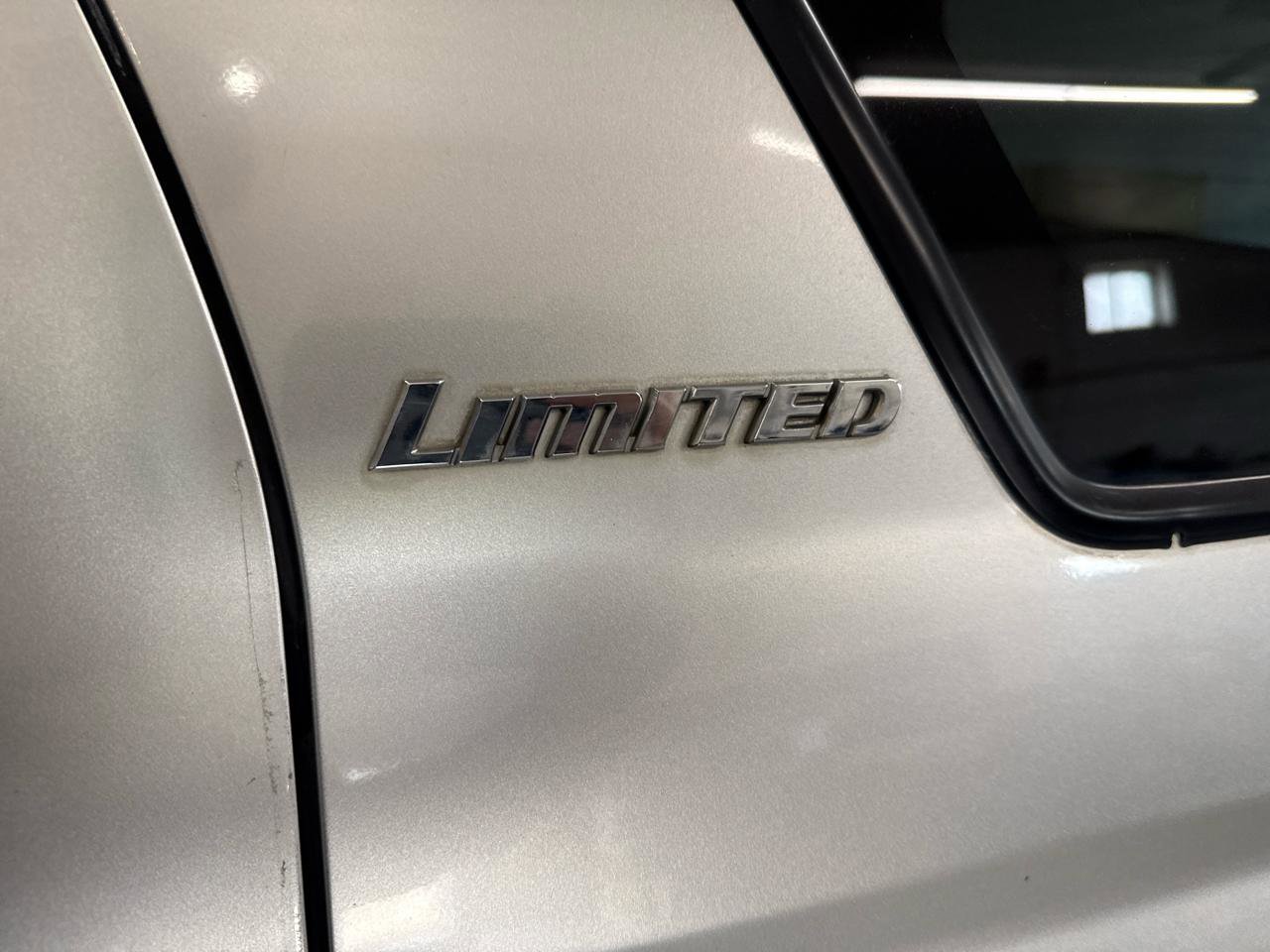 Used 2001 Toyota 4Runner Limited image 84