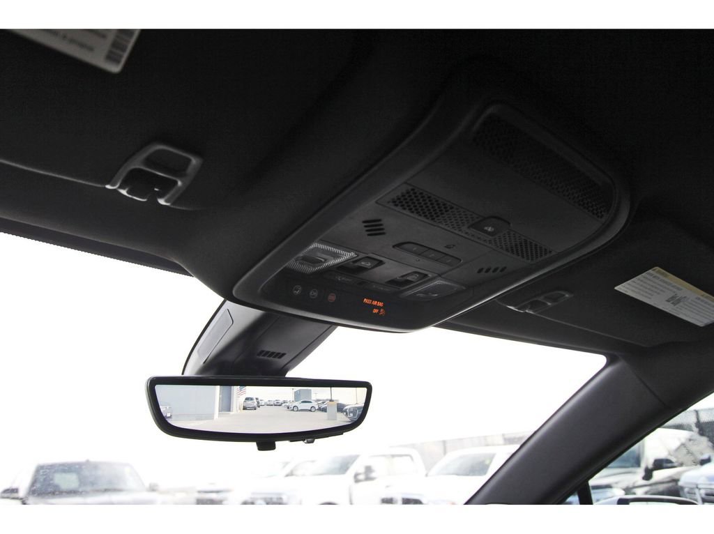 Certified 2024 Cadillac XT5 Sportv w/ Technology Package image 11