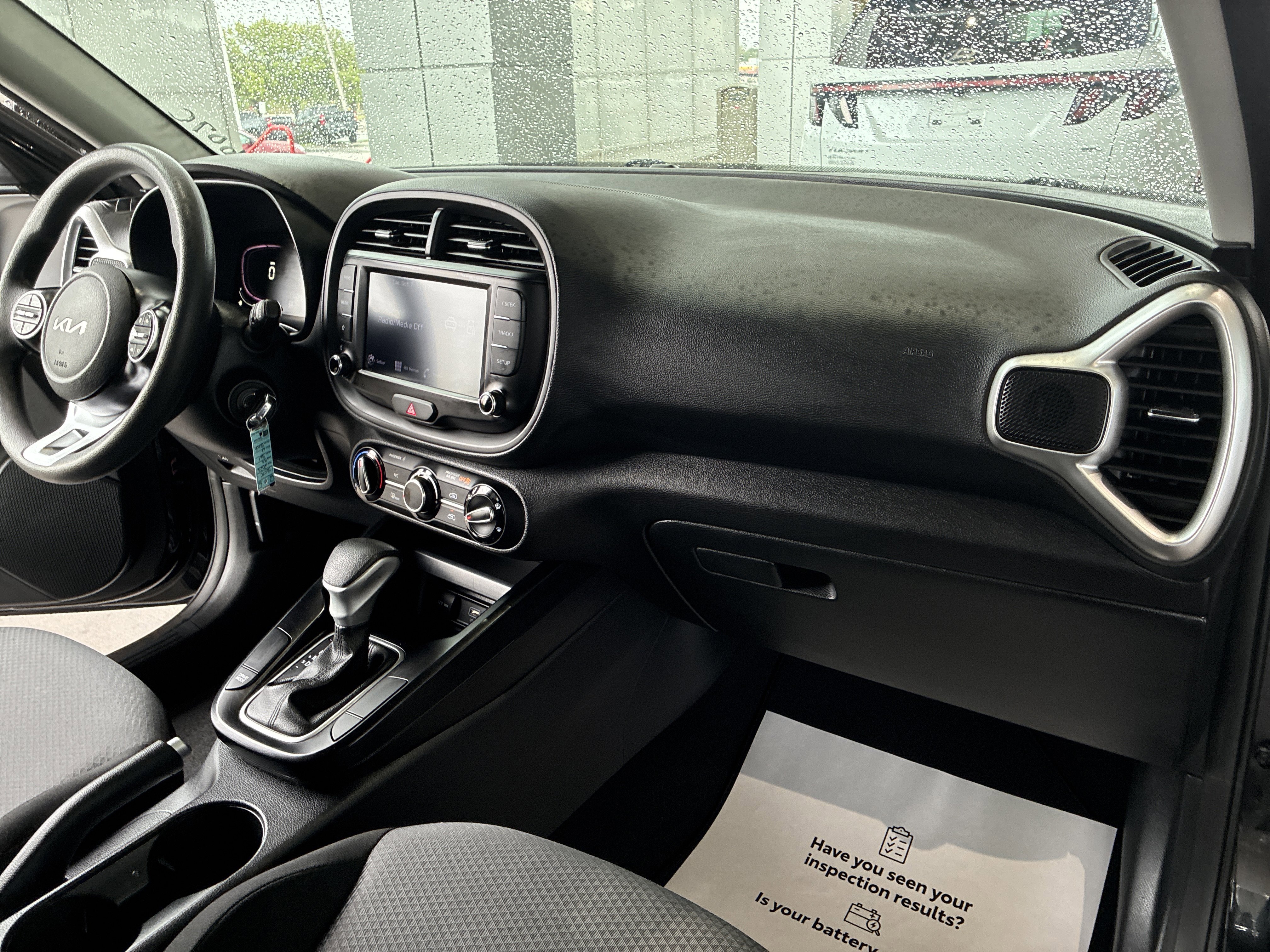 Used 2023 Kia Soul LX w/ LX Technology Package image 21