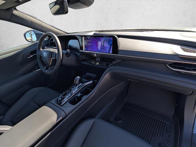 Used 2026 Toyota Crown XLE image 21