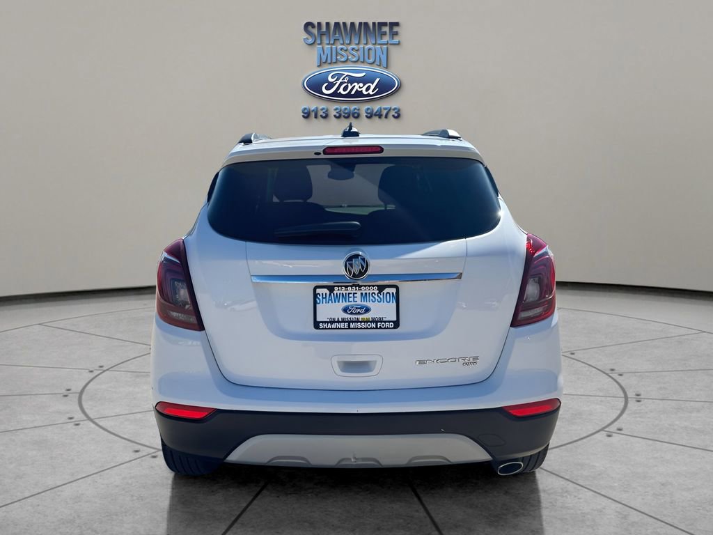 Used 2022 Buick Encore Preferred w/ Safety Package image 6