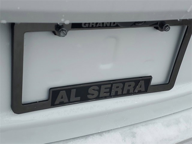 New 2025 Jeep Grand Cherokee L Altitude image 7