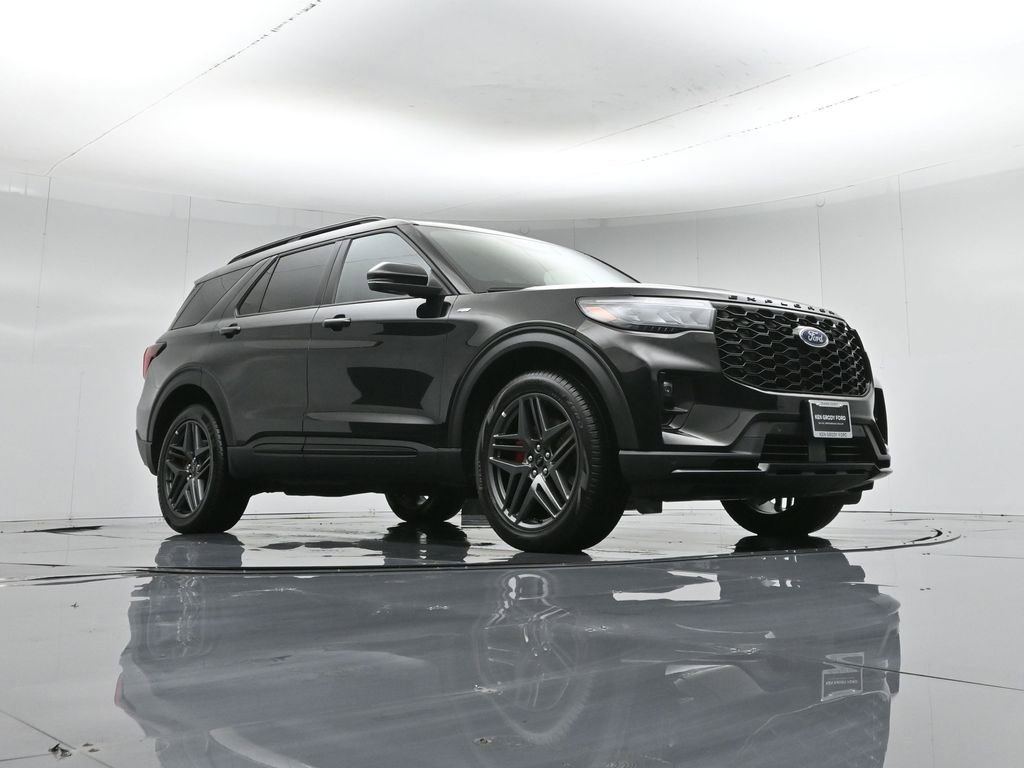 Used 2025 Ford Explorer ST-Line w/ ST-Line Street Pack image 49