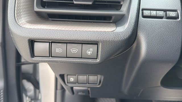 New 2026 Toyota Prius XLE FWD image 20