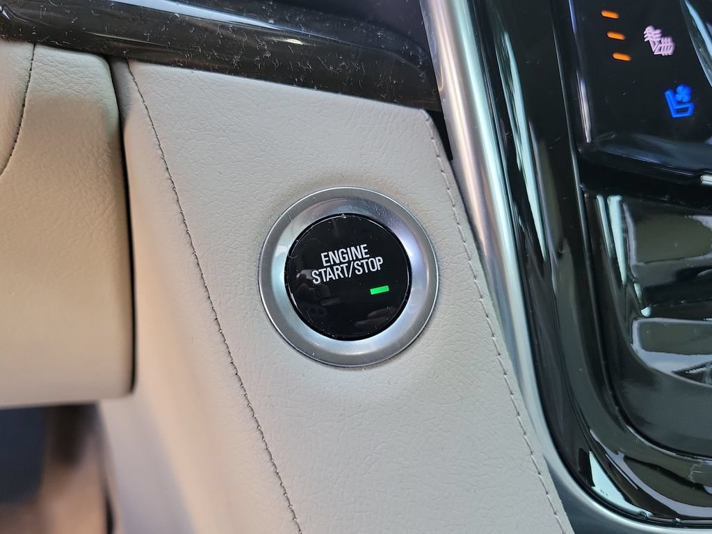 Used 2020 Cadillac Escalade Luxury AWD/4WD image 19
