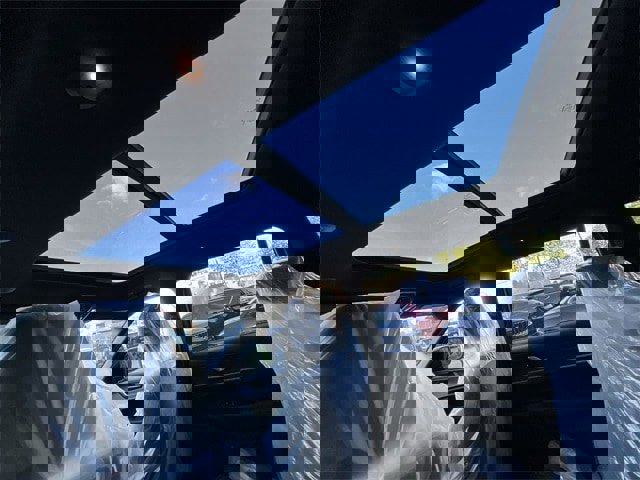 New 2025 Jeep Grand Cherokee L Limited w/ Black Appearance Package image 15