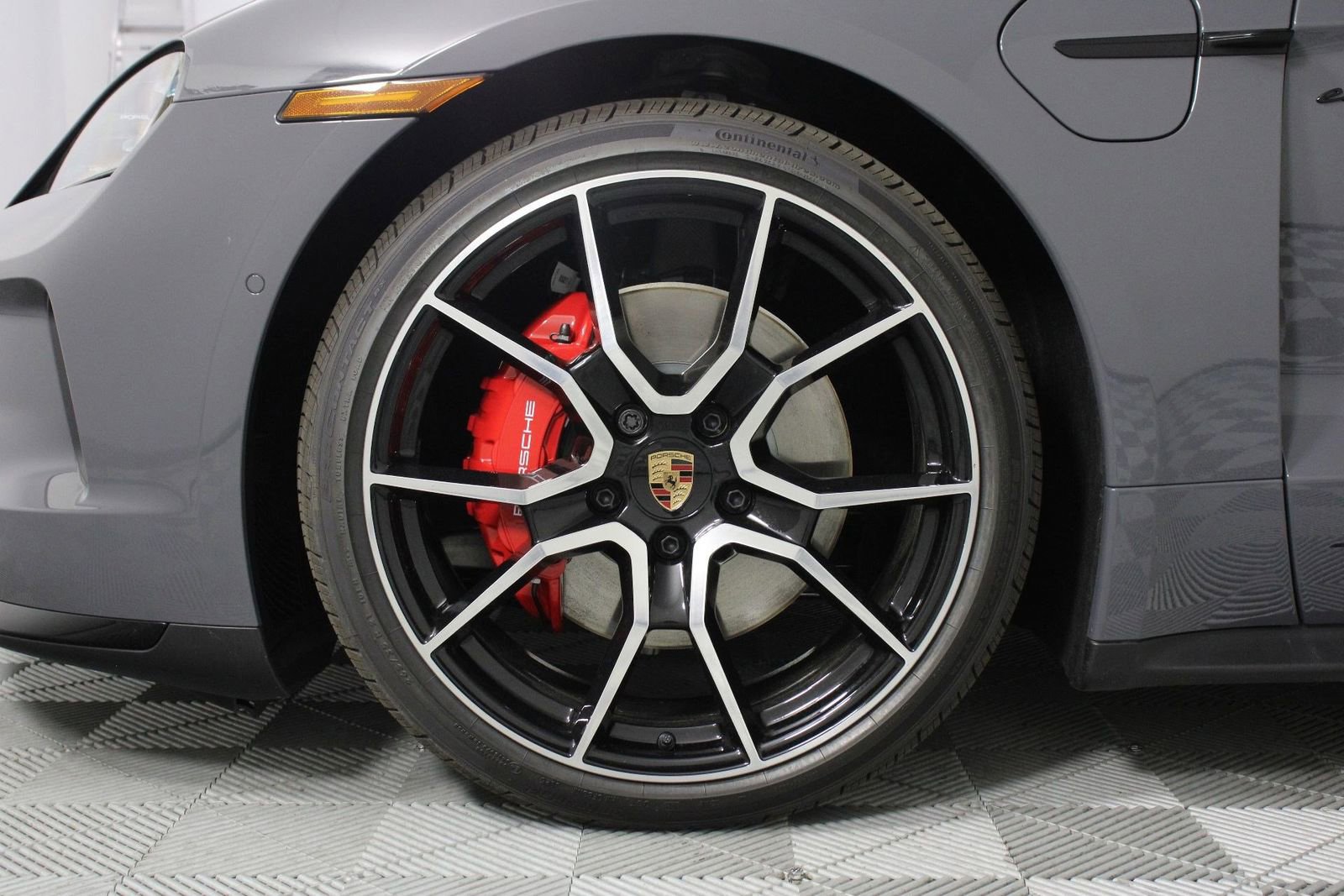 New 2026 Porsche Taycan 4S image 16