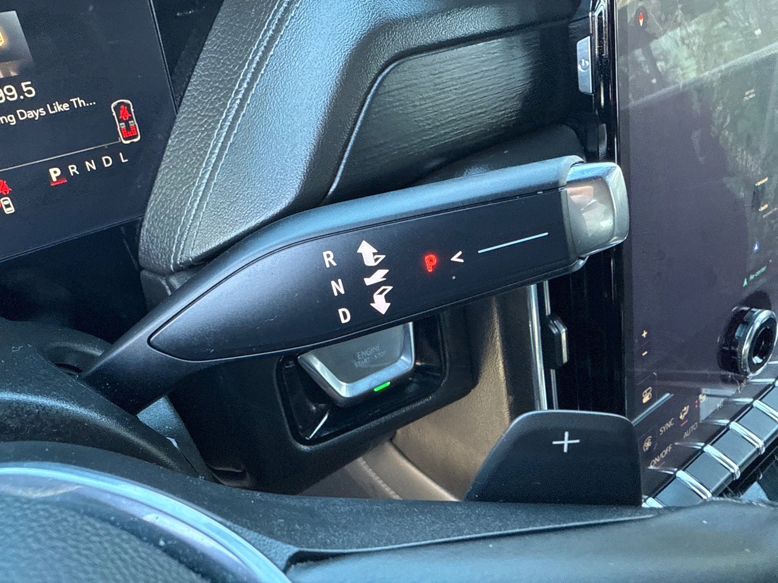 Used 2025 GMC Yukon Denali image 38