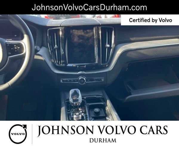 Used 2024 Volvo XC60 B5 Ultimate image 10