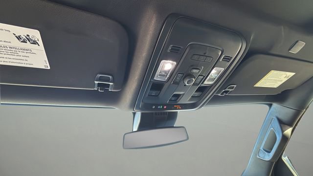 Certified 2023 Chevrolet Tahoe Z71 w/ Luxury Package image 28