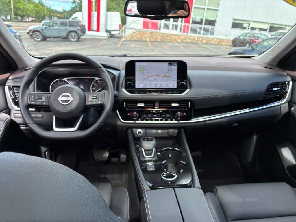Certified 2023 Nissan Rogue SL w/ SL Premium Package AWD/4WD image 28