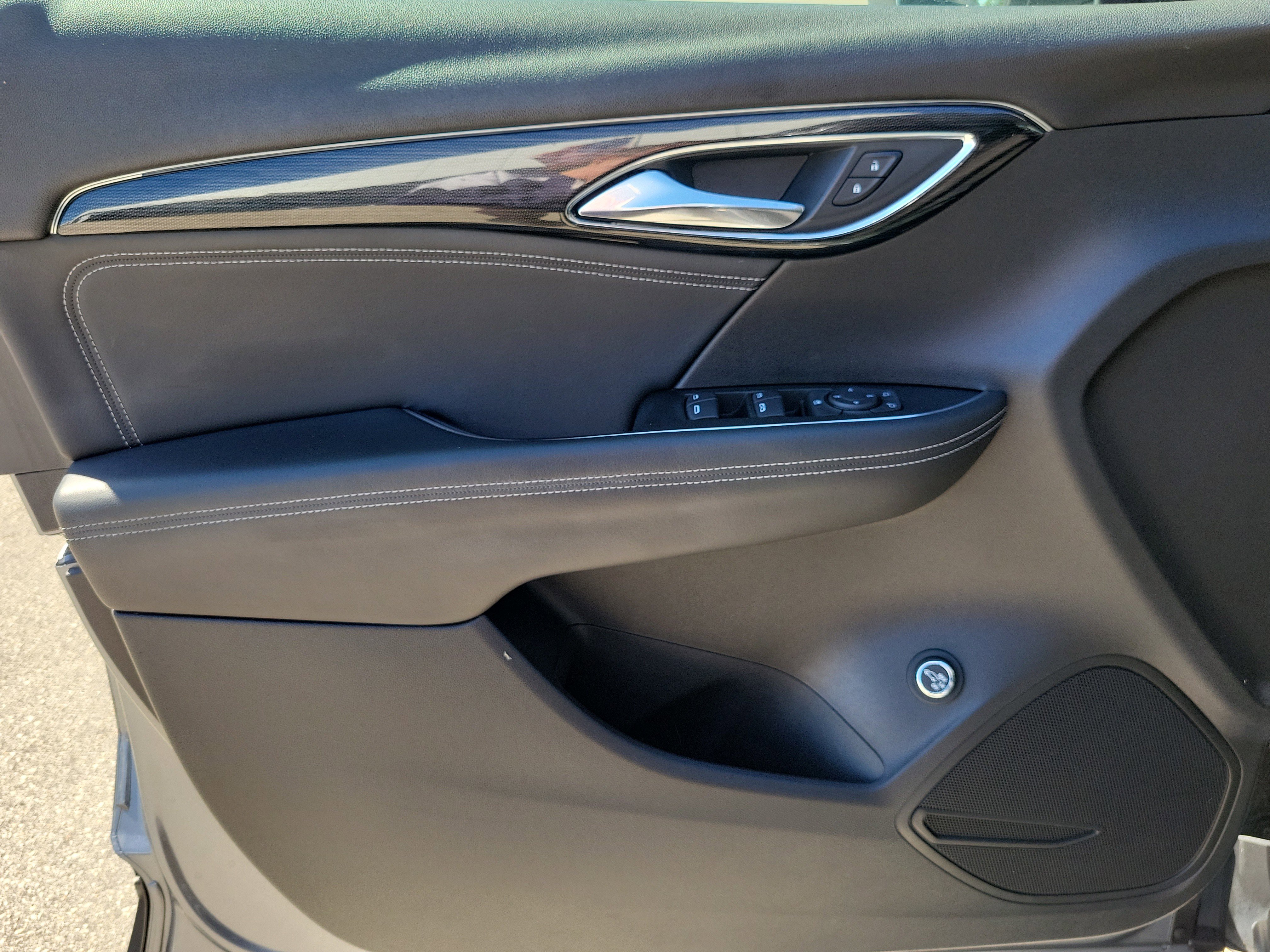 Used 2022 Buick Envision Preferred image 23