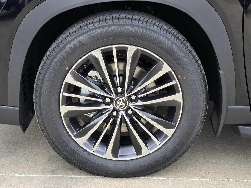 New 2026 Toyota Grand Highlander AWD Hybrid image 8