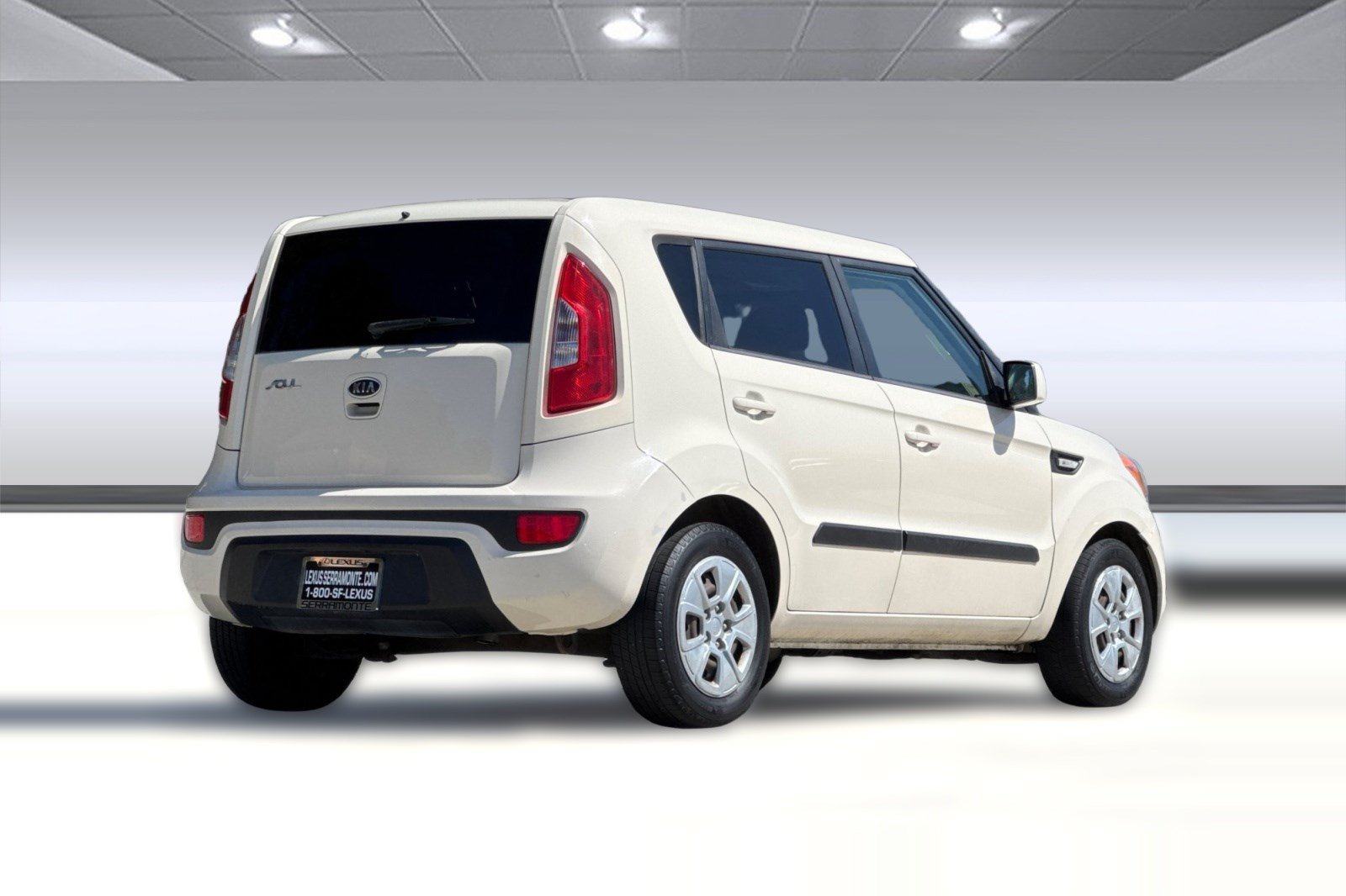 Used 2012 Kia Soul FWD image 8