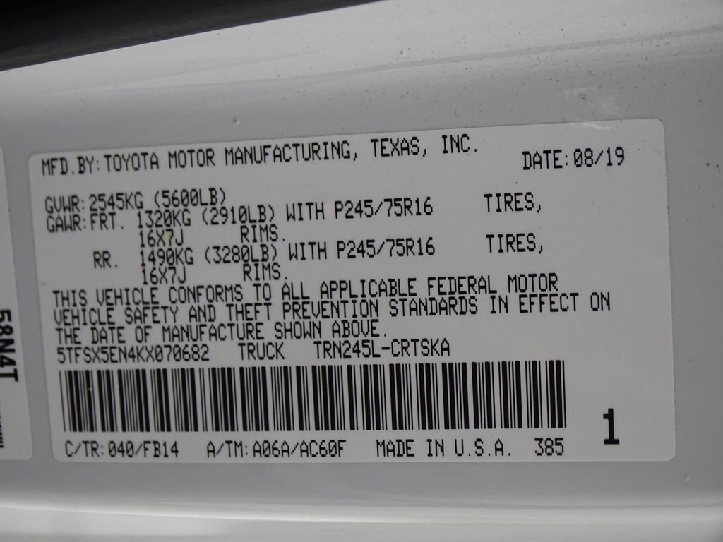 Used 2019 Toyota Tacoma SR w/ SX Package image 17