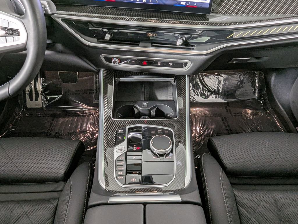 Used 2026 BMW X5 M60i image 38