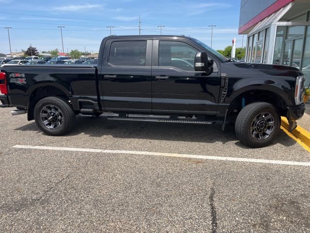 Used 2024 Ford F250 XL w/ STX Appearance Package AWD/4WD image 5