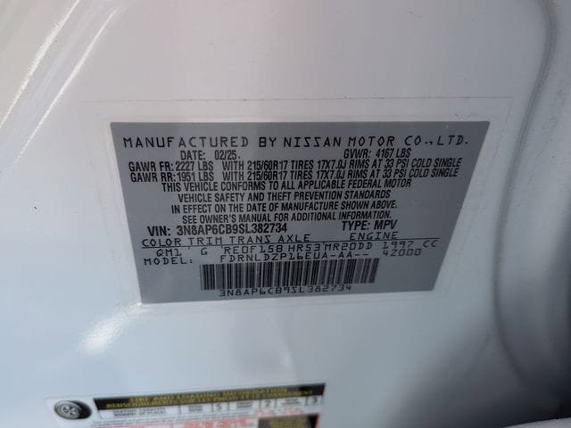 Used 2025 Nissan Kicks SV AWD/4WD image 15