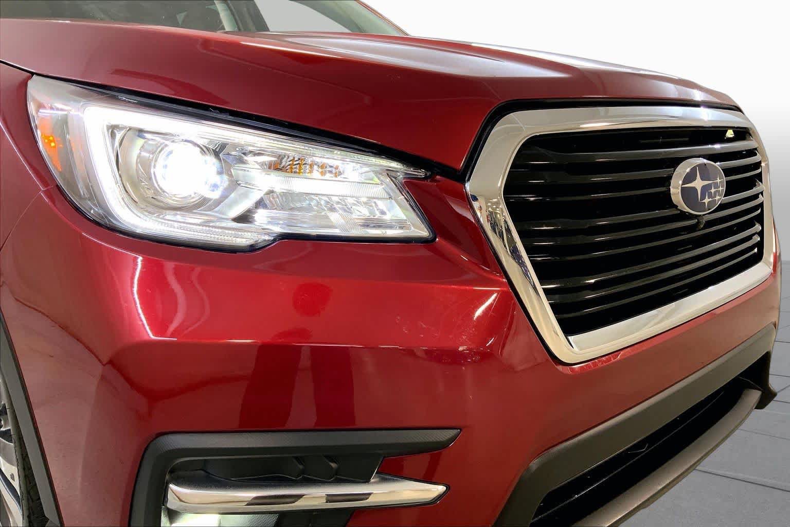 Used 2019 Subaru Ascent Touring w/ Popular Package #2 AWD/4WD image 32