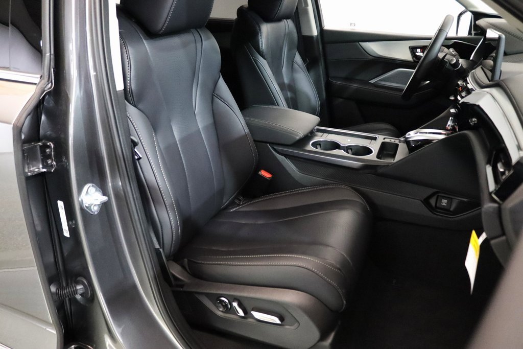 Used 2026 Acura MDX w/ Technology Package image 16