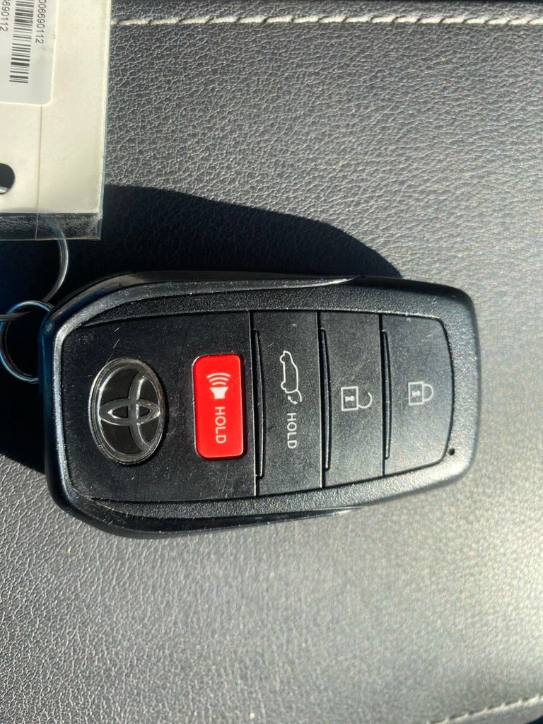 Used 2024 Toyota Venza Nightshade AWD/4WD image 54