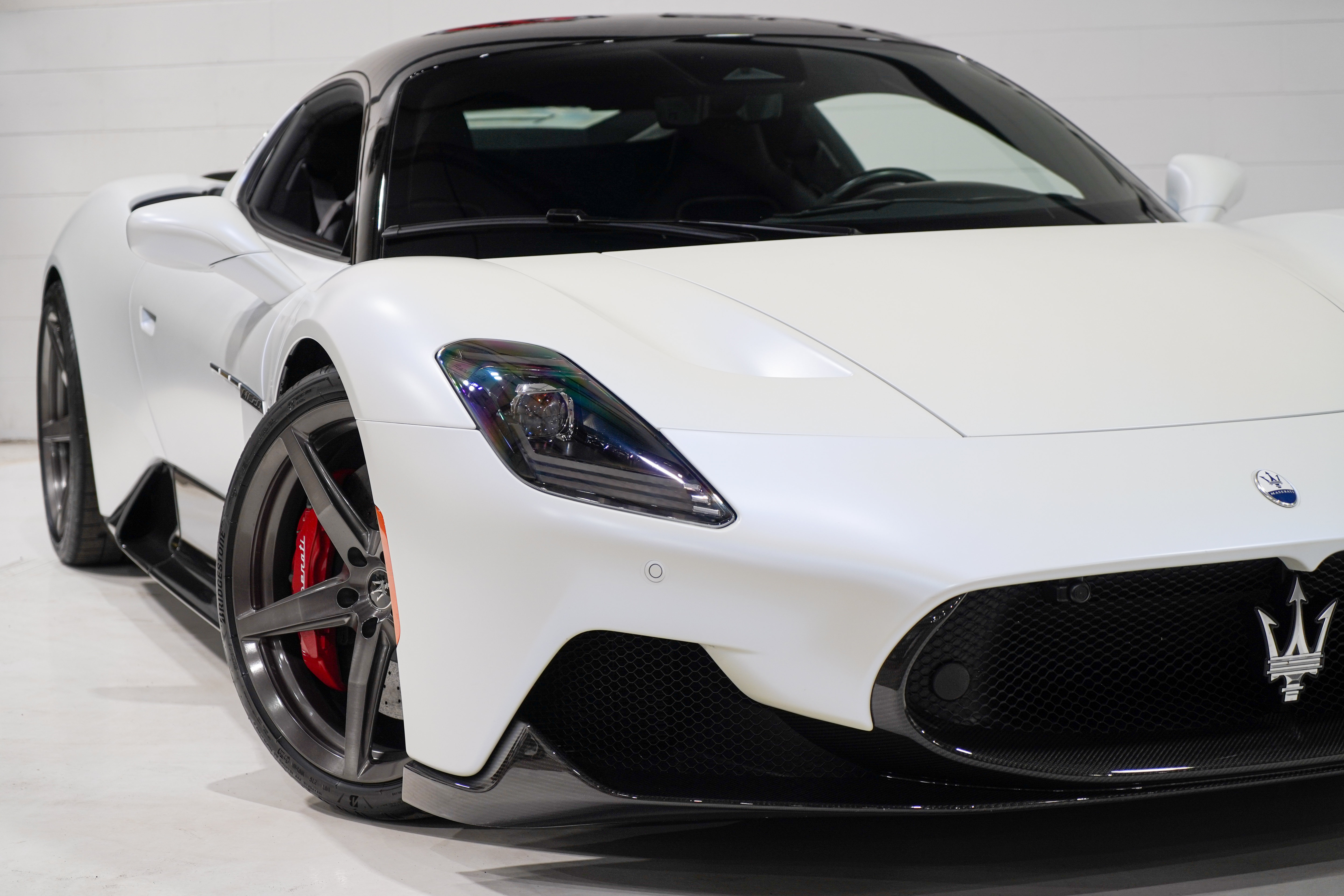 Used 2023 Maserati MC20 Coupe RWD image 30