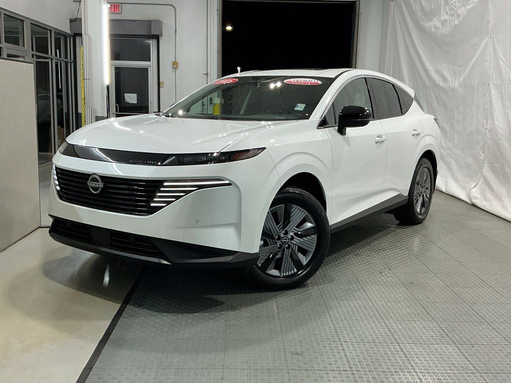 Used 2025 Nissan Murano SL w/ Cargo Package AWD/4WD image 2