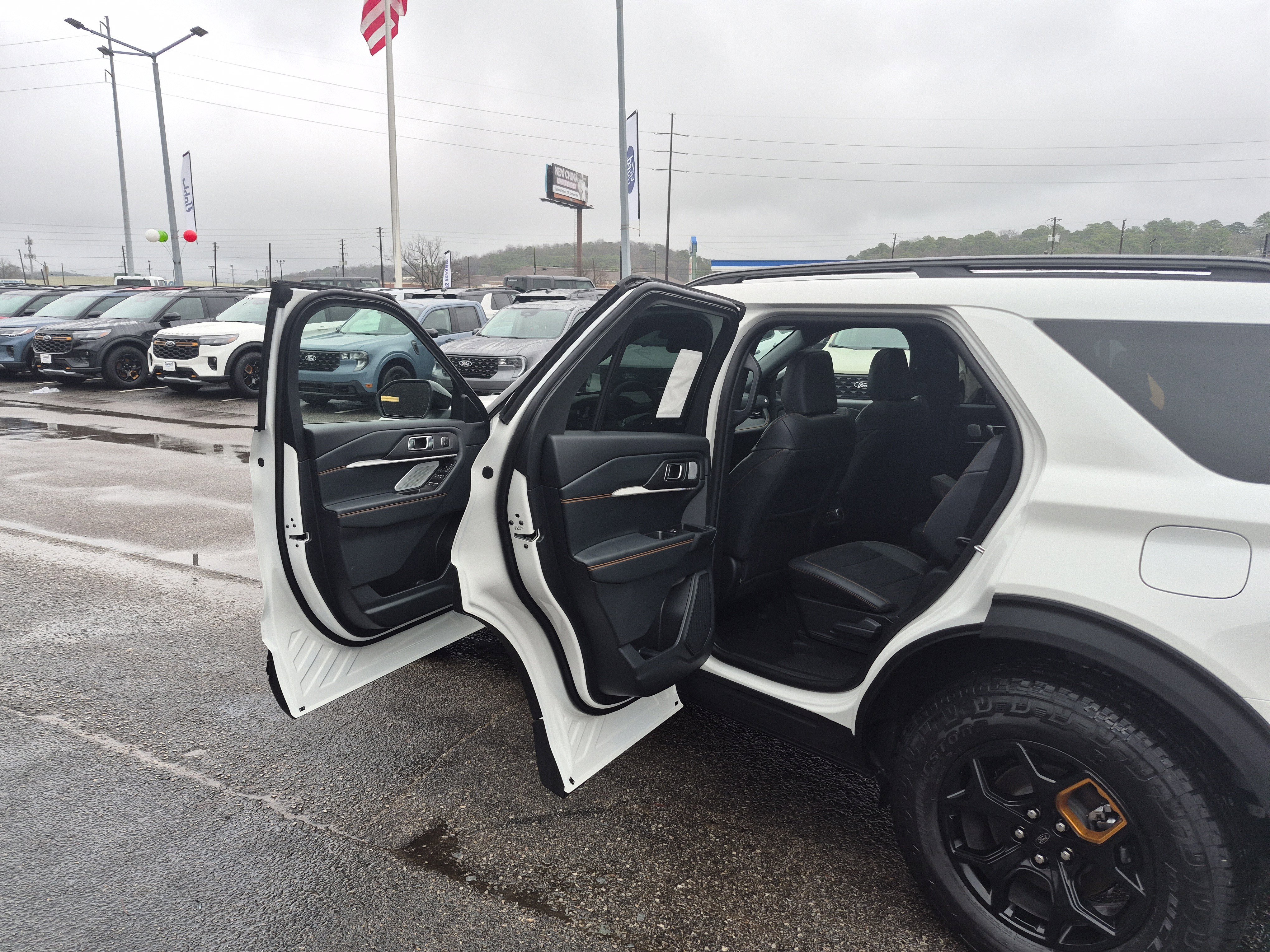 New 2026 Ford Explorer Tremor w/ Tremor Ultimate Package image 14