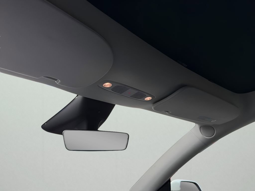 Used 2023 Tesla Model Y Long Range image 20