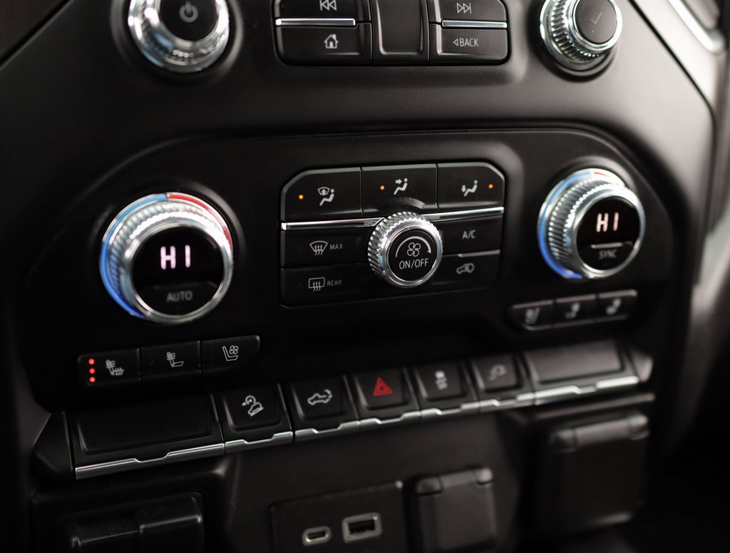 Used 2021 GMC Sierra 1500 AT4 image 16