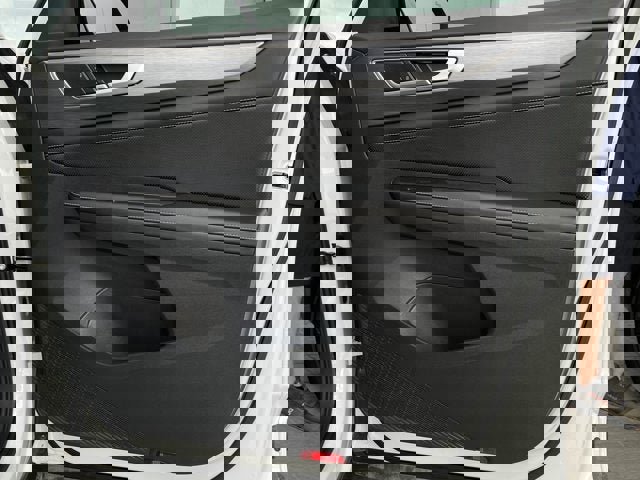 Used 2024 Volkswagen Atlas Cross Sport SE image 18