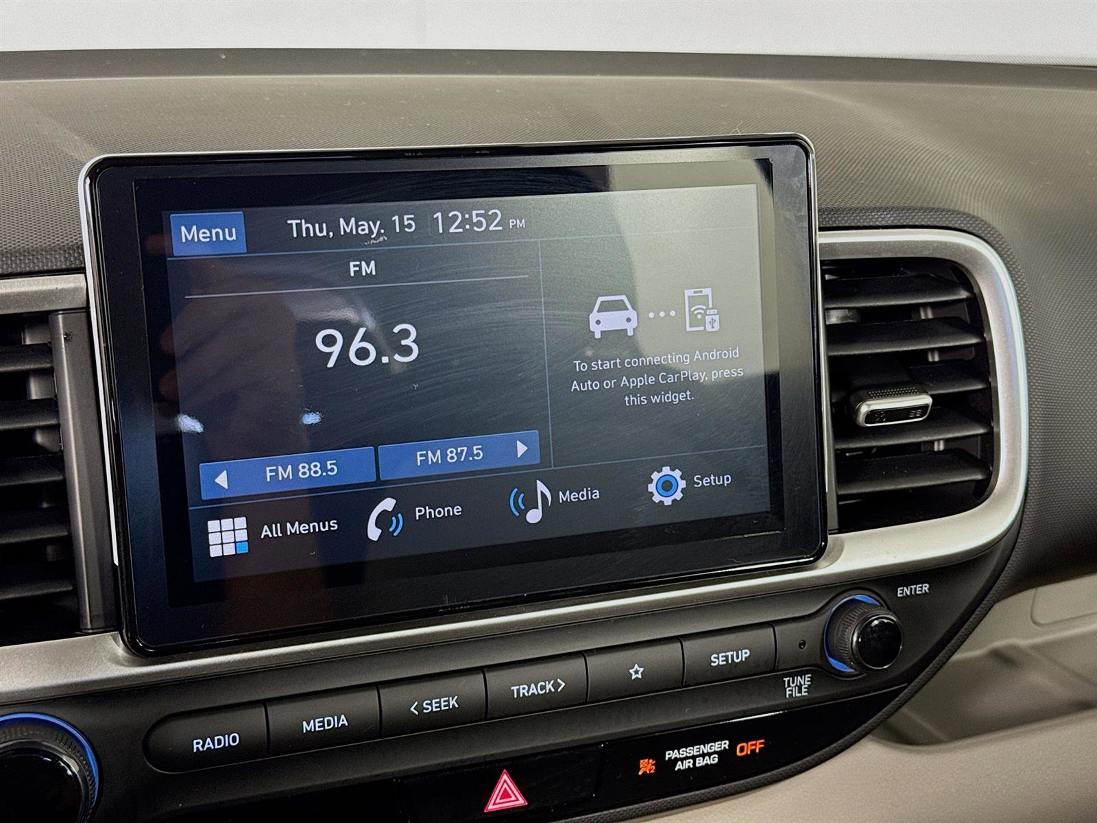 New 2025 Hyundai Venue SEL image 15