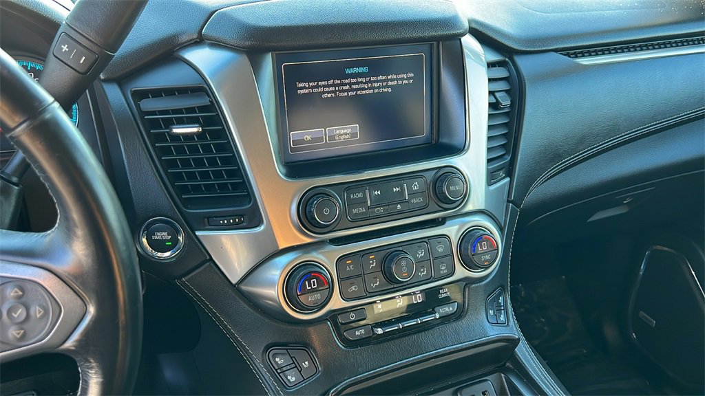 Used 2018 Chevrolet Suburban Premier image 11