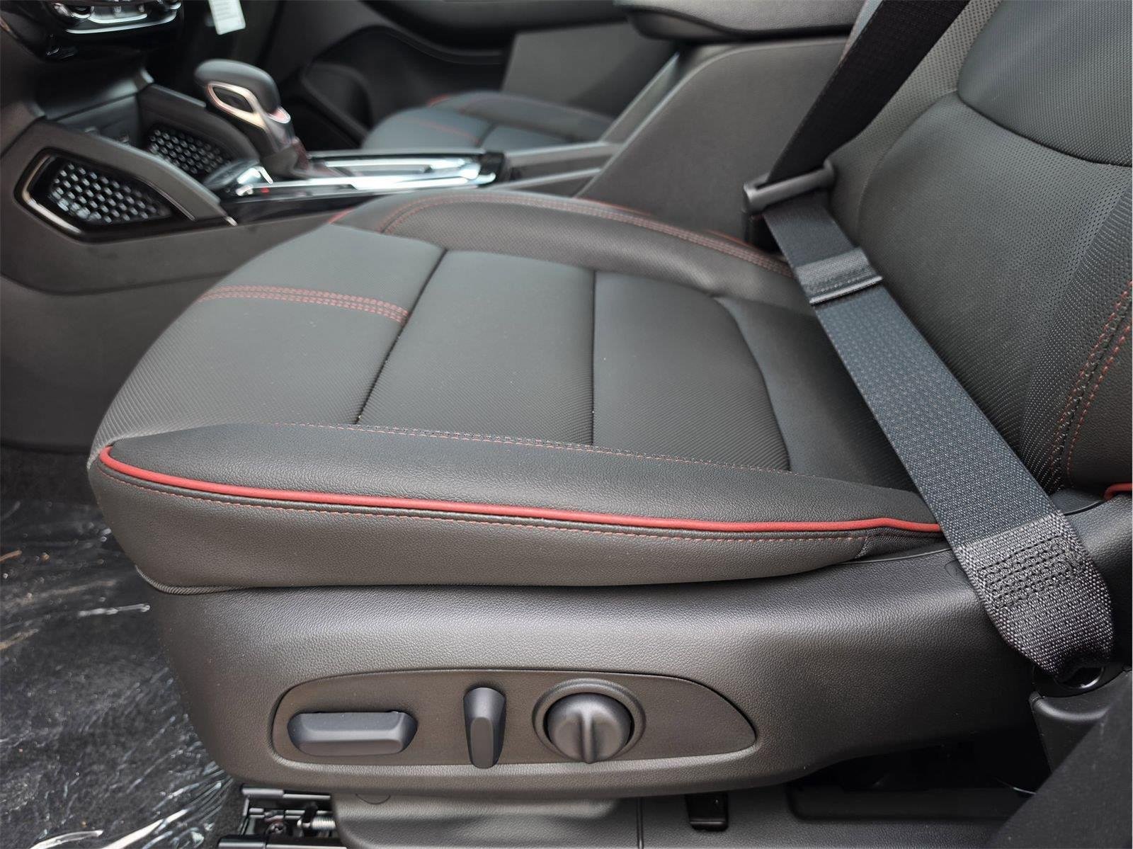 New 2026 Chevrolet TrailBlazer RS w/ Convenience Package FWD image 15