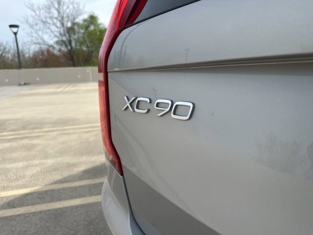 Certified 2024 Volvo XC90 B6 Ultimate w/ Protection Package image 39