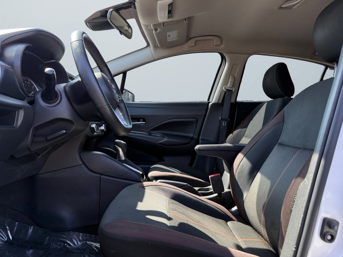 Used 2020 Nissan Versa SR image 13