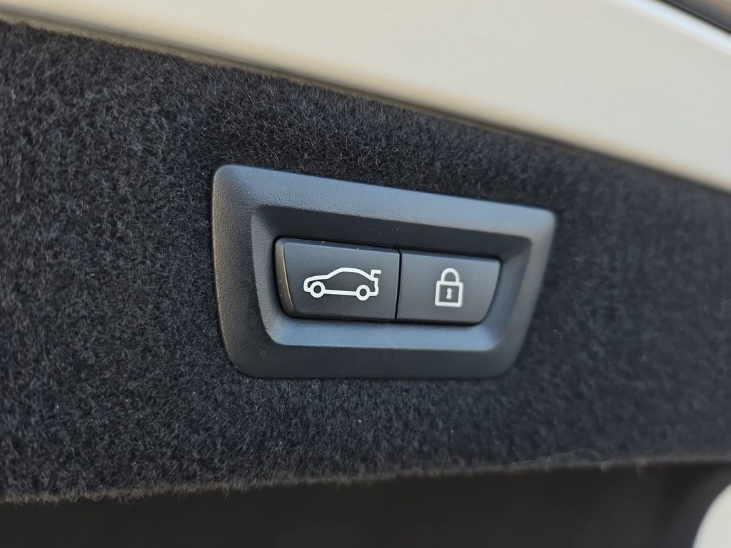 Used 2020 BMW M8 Base w/ Driving Assistance Package image 32