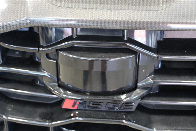 Used 2022 Audi RS Q8 w/ Carbon Optic Package image 48