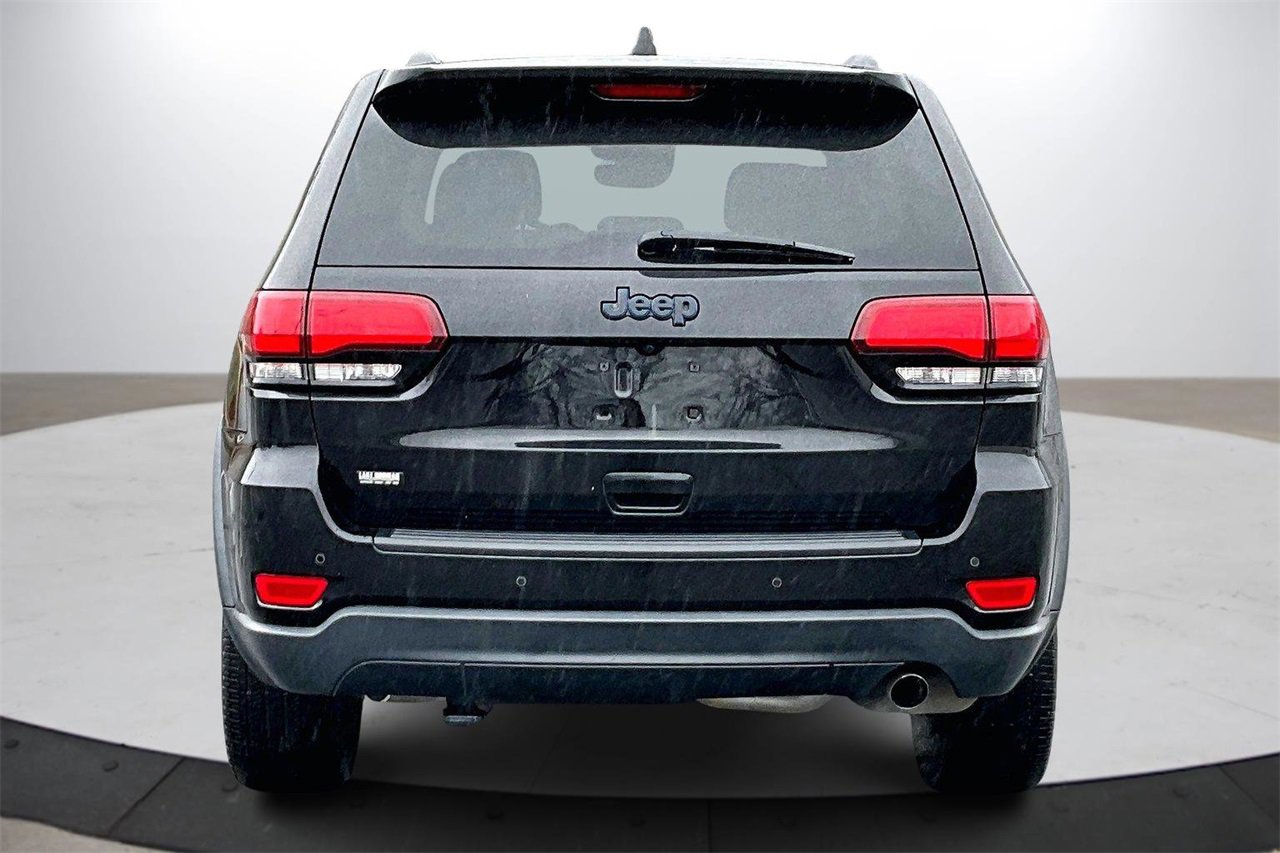 Certified 2020 Jeep Grand Cherokee Laredo image 8