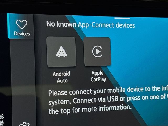 Used 2024 Volkswagen Atlas SE image 14