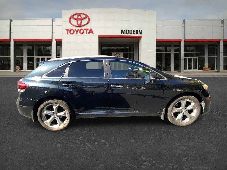 Used 2013 Toyota Venza XLE AWD/4WD image 4