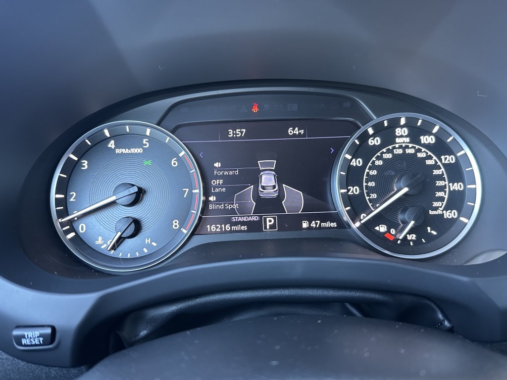 Used 2022 INFINITI QX50 Essential FWD image 18