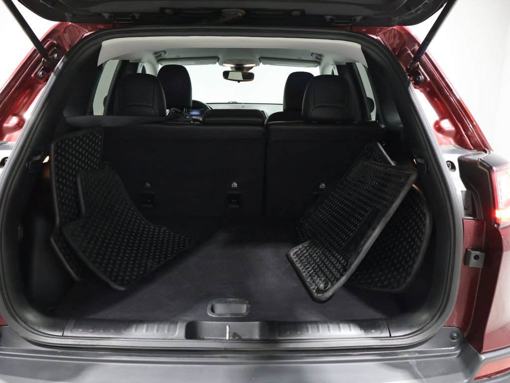 Used 2021 Jeep Cherokee Trailhawk image 20