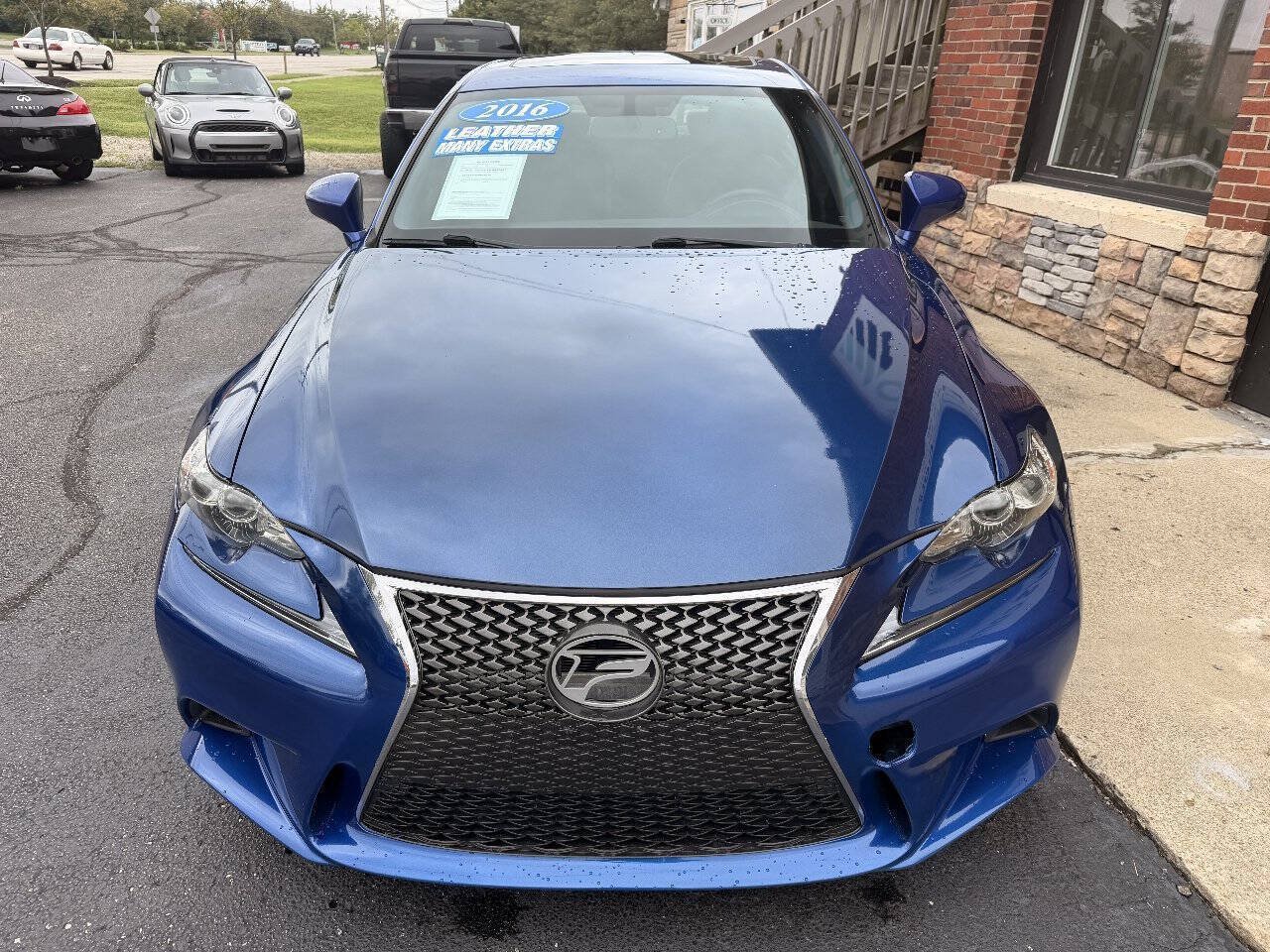 Used 2016 Lexus IS 350 w/ F Sport Package RWD image 3