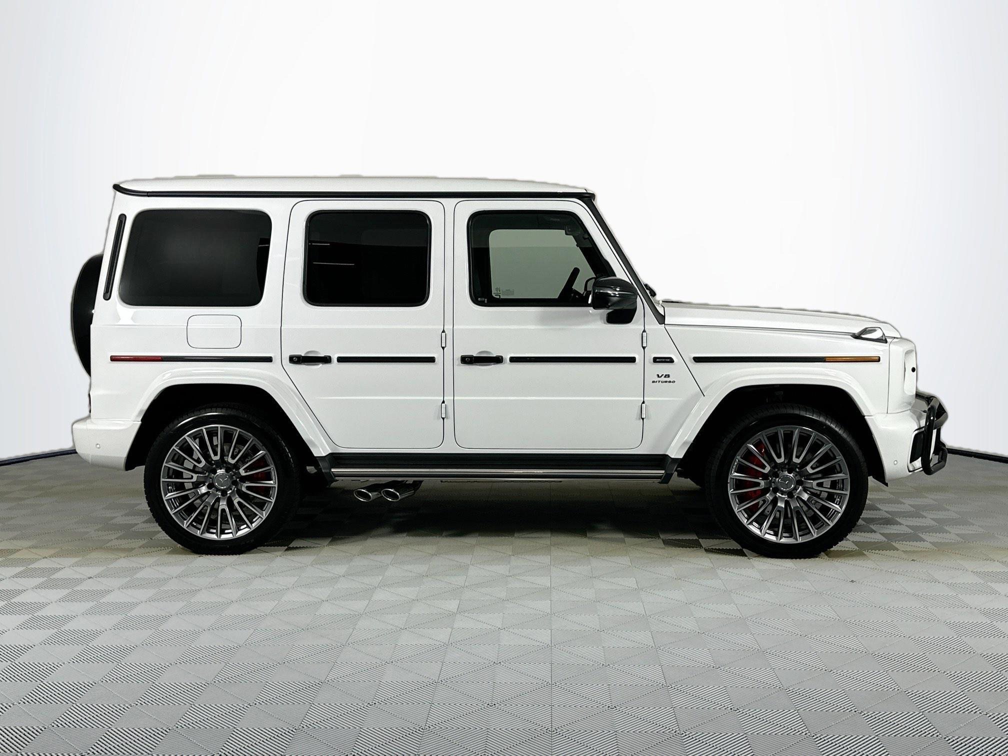 Used 2025 Mercedes-Benz G 63 AMG 4MATIC image 4