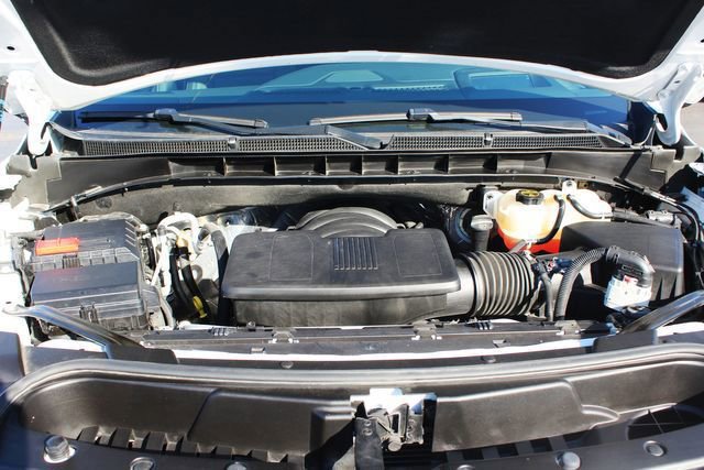 Used 2024 GMC Yukon XL Denali image 19