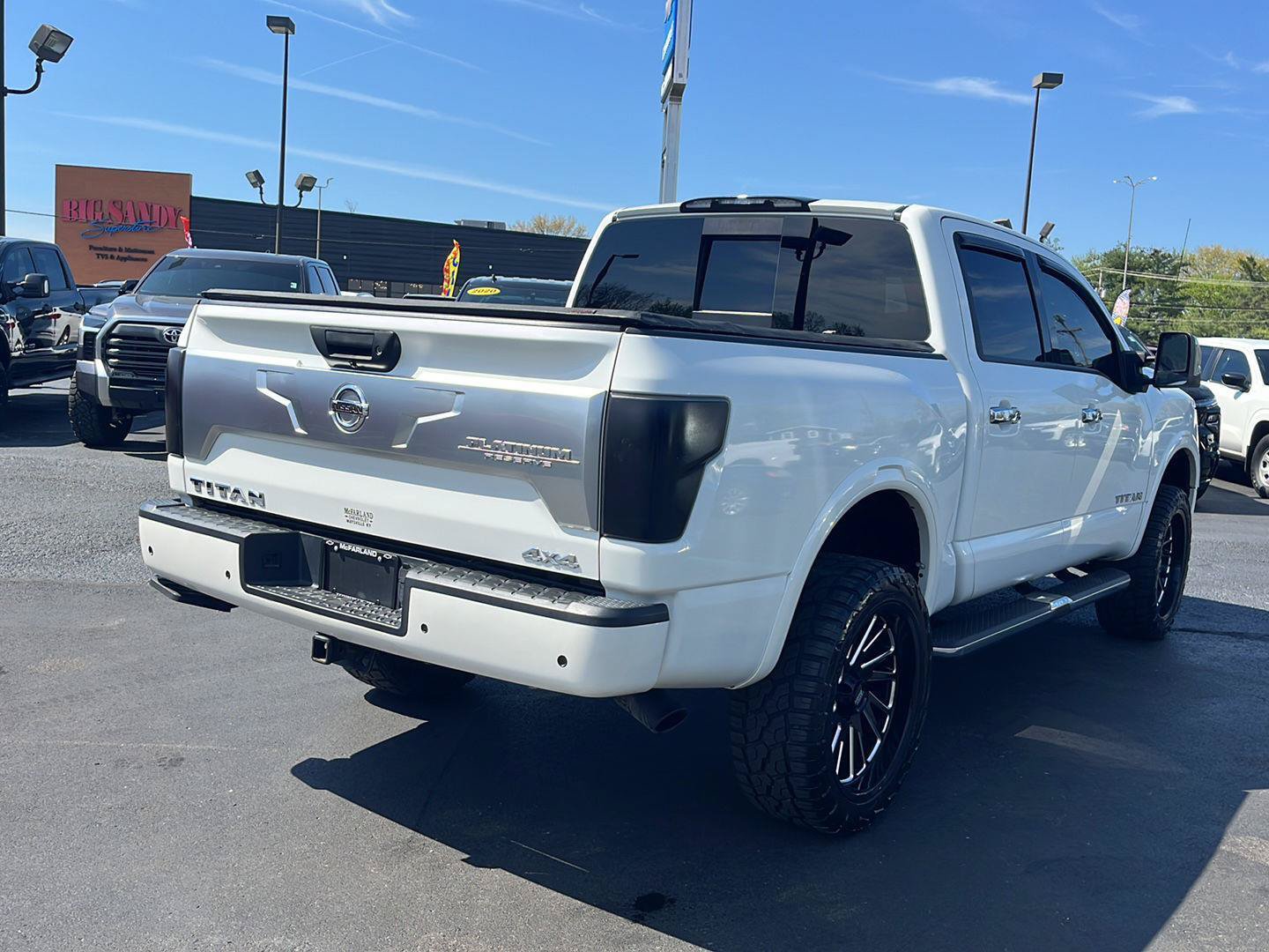 Used 2021 Nissan Titan Platinum Reserve w/ Moonroof Package AWD/4WD image 5