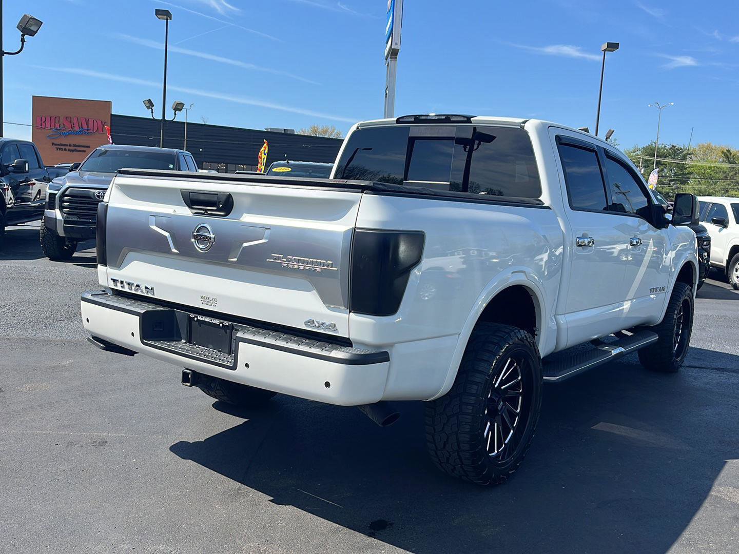 Used 2021 Nissan Titan Platinum Reserve w/ Moonroof Package AWD/4WD image 5