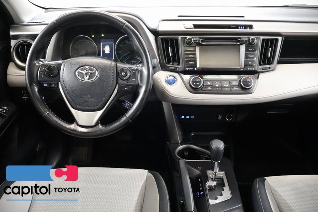 Used 2018 Toyota RAV4 XLE AWD/4WD image 28
