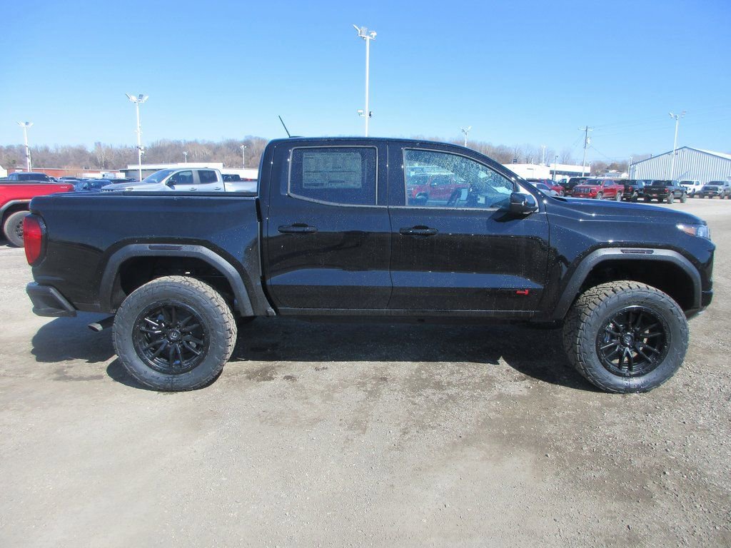 New 2026 GMC Canyon AT4 w/ Technology Plus Package image 3